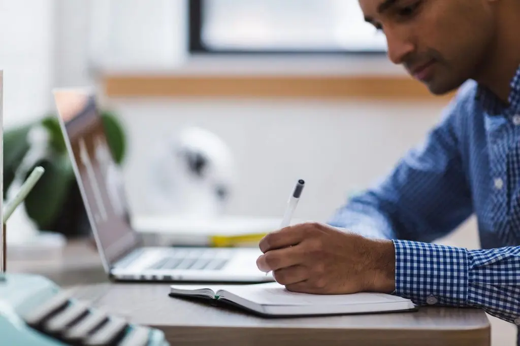 How to Research the Company You’re Applying To
